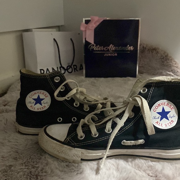 Converse original price $120 - Picture 3 of 4